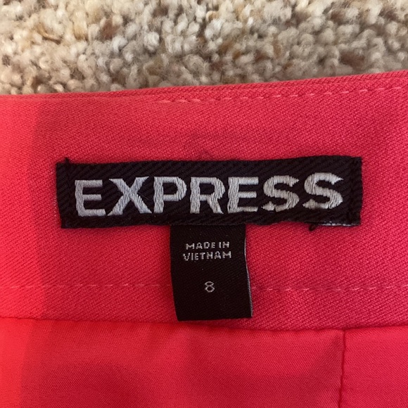 Express salmon colored skirt size 8 - Picture 5 of 7